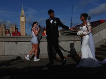 1756835219073-ikon-london-menara-elizabeth-alias-big-ben-jadi-spot-favorit-wisatawan-1756720620503_43