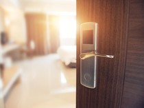 1761499272679-ilustrasi-kamar-hotel-1746766850807_43