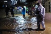 1761499378814-permukiman-warga-lembang-terdampak-banjir-bercampur-lumpur_43