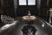 1761542451786-mahkota-permaisuri-eugenie-di-museum-louvre-1760936876079_43