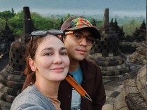 1761585658174-luna-maya-di-candi-borobudur-1761540314423_43