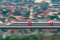 1761672081592-64-masinis-kai-resmi-kemudikan-semua-perjalanan-whoosh-1756864723239_43