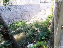 1761672211412-vila-mepet-sungai-di-canggu-1759836690270_43