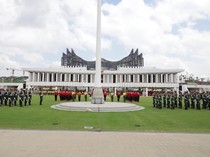 1761909984797-proses-latihan-gabungan-paskibraka-nasional-2024-di-istana-garuda-ikn-9_43