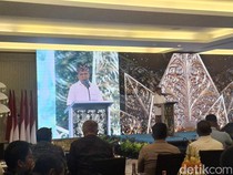 1762428370938-gubernur-bali-wayan-koster-saat-sambutan-di-benoa-badung-kamis-6112025-1762410582616_43