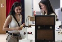 1762536159629-menengok-pameran-desain-berkelanjutan-di-m-bloc-space-1762510015792_43