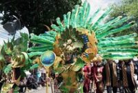 1763357156111-pawai-budaya-nusantara-meriahkan-hut-lampung-selatan-ke-69-1763294161011_43