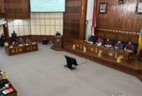 1763400222634-rapat-paripurna-dprd-provinsi-bali-di-wiswa-sabha-utama-kantor-gubernur-bali-senin-17112025-foto-fabiola-dianiradetikbali-1763373246541_43