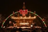 1763400293109-pasar-natal-ikonik-di-wina-resmi-dibuka-jadi-magnet-wisatawan-1763352064498_43