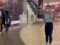 1763463931179-pusat-perbelanjaan-the-mines-malaysia-kebanjiran-1763388054121_43