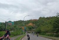 1763571904701-pengerukan-bukit-di-mandalika-1763456775167_43