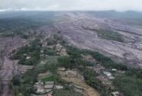 1763723090596-semeru-erupsi-1763685329578_43