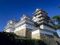 1763809499290-melihat-lebih-dekat-deretan-kastel-di-berbagai-belahan-dunia-7_43