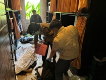 1763809502579-turis-china-ditemukan-tewas-diduga-akibat-keracunan-di-clandestino-hostel-jalan-kayu-tulang-desa-canggu-kecamatan-kuta-utara-b-1763698884137_43