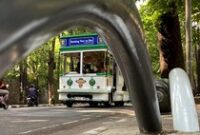 1763874296854-bolar-atau-besi-pembatas-di-trotoar-tamansari-kota-bandung-1_43