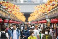 1763895936252-wisata-jepang-kembali-diserbu-turis-asing-1_43