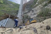 1763960691592-lift-kaca-kelingking-1762607075459_43