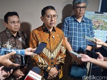 1764133501335-menteri-kebudayaan-fadli-zon-1764116122776_43