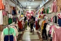 1764587126061-potret-suasana-pasar-tanah-abang-jelang-lebaran-1743227221204_43