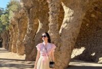 1765127102883-potret-shandy-aulia-liburan-di-barcelona-spanyol-1765093681093_43