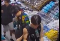 1765321455802-turis-jepang-mencuri-di-bali-1765302880232_43