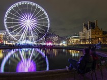 1765386290134-gemerlap-paris-sambut-musim-liburan-1765280545557_43