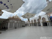 1765775109237-masjid-ar-rahman-blitar-1_43