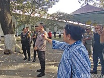 1765818300243-gusti-moeng-marah-marah-karena-akses-masuk-museum-keraton-solo-dibatasi-senin-15122025-sore-1765791670086_43