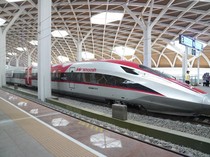 1766984706735-penumpang-kereta-cepat-jakarta-bandung-1764685444954_43