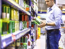 1767006320429-pak-ustaz-hentikan-penjualan-minuman-alkohol-2_43