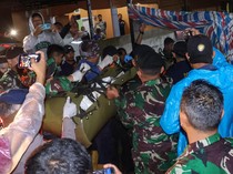 1769079904800-satu-korban-atr-42-500-berhasil-dievakuasi-tim-sar-1768969250463_43