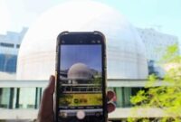 1769101495380-di-bawah-kubah-bintang-planetarium-tim-kembali-menyala-1766654073323_43